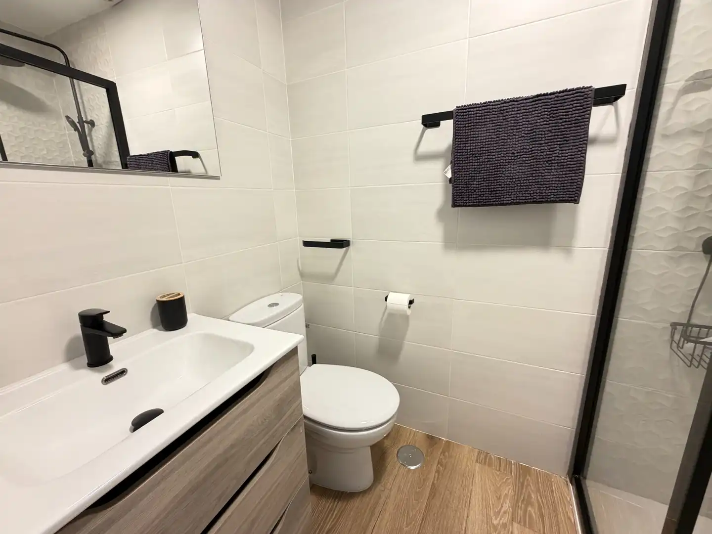 Baño de Casa adosada en venta en Sotillo de la Adrada con Aire acondicionado, Terraza y Amueblado