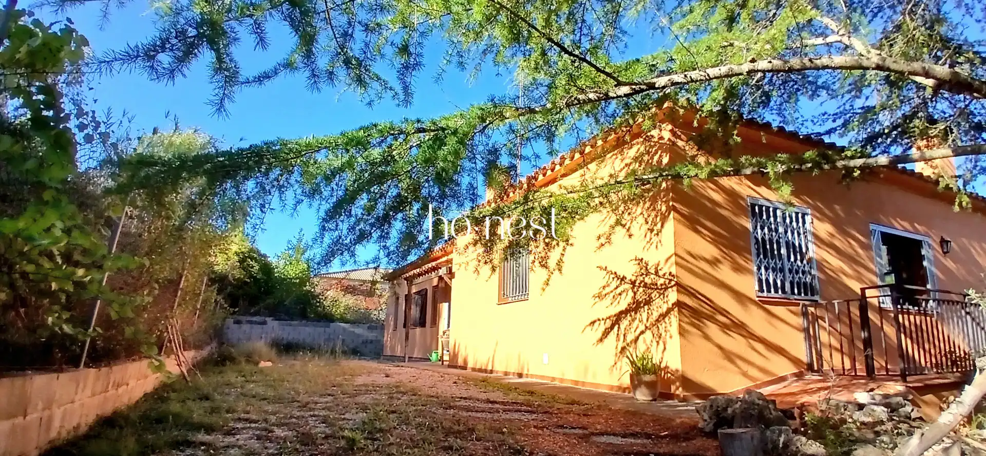 Vista exterior de Casa o xalet en venda en Pontons amb Calefacció, Jardí privat i Terrassa