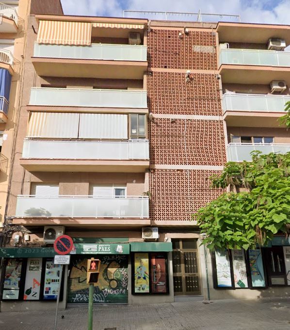Vista exterior de Pis en venda en Sabadell