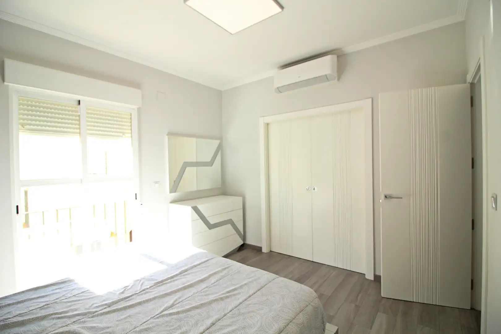 Habitación de Casa adosada en venta en San Juan del Puerto con Amueblado