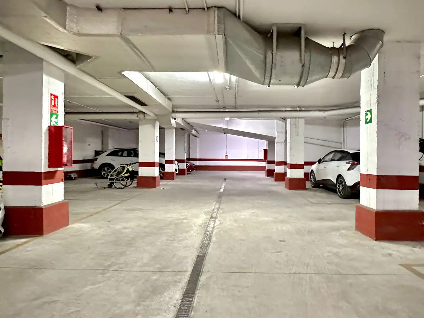 Parking de Apartamento en venta en Almuñécar con Aire acondicionado, Terraza y Amueblado