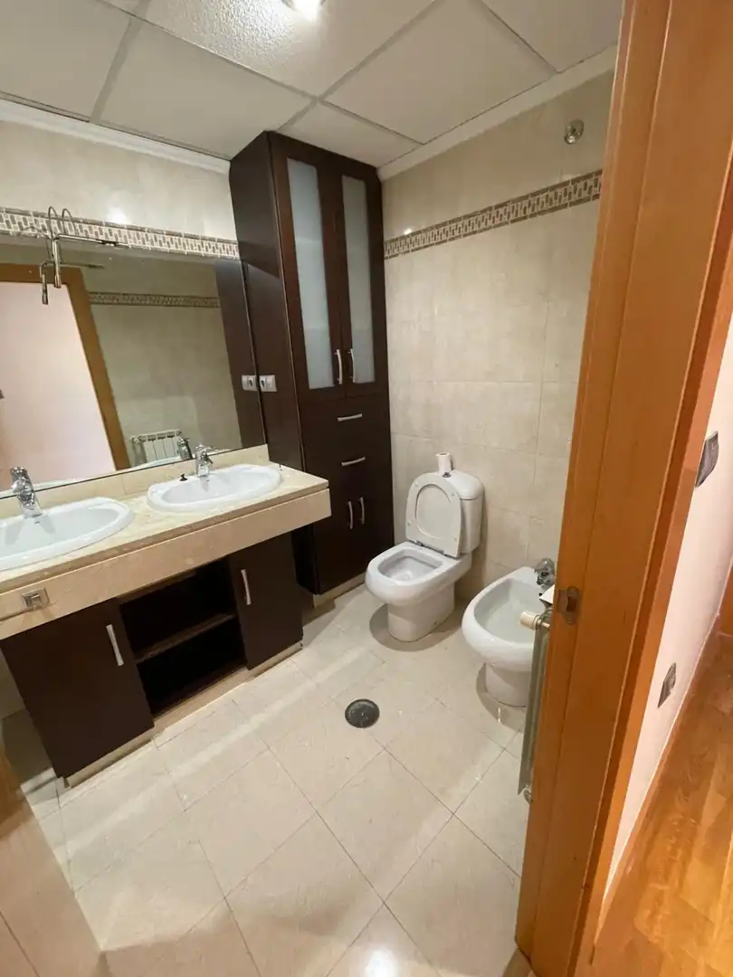 Bathroom of Flat for rent in Albacete  with Heating and Storage room
