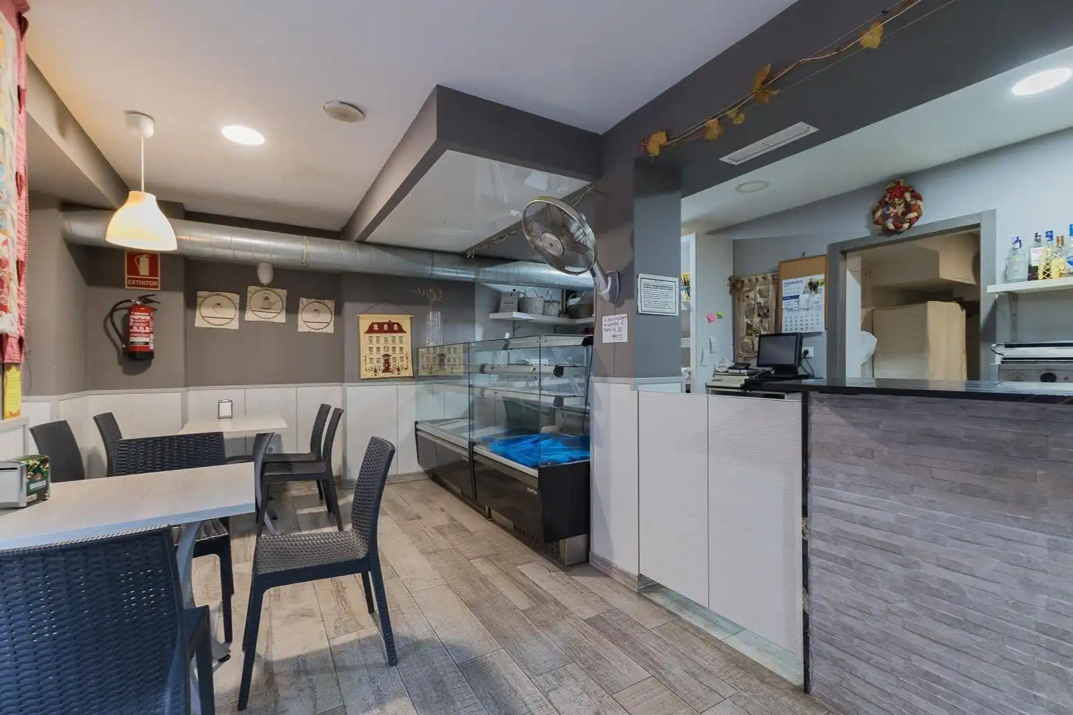 Cocina de Local en venta en Mislata con Aire acondicionado