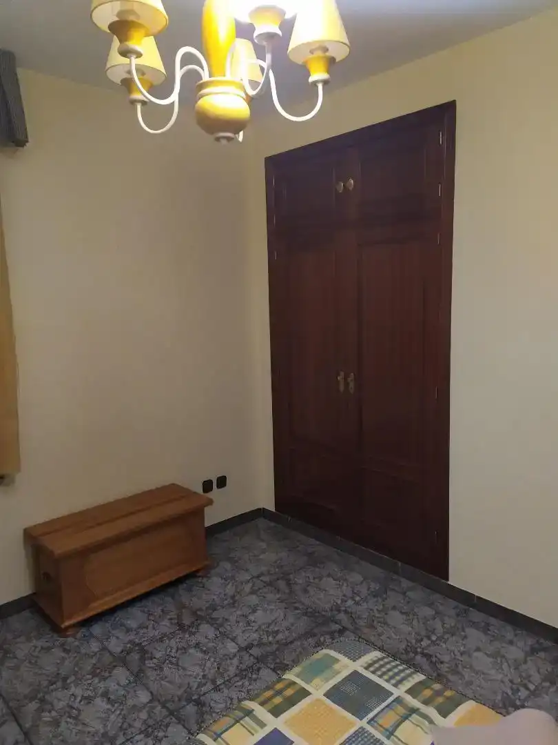 Habitación de Casa o chalet para compartir en Navas del Rey con Amueblado