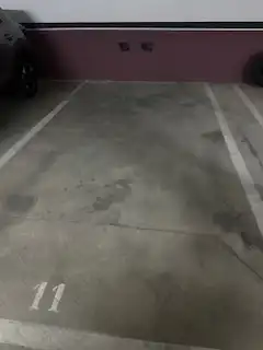 Parking de Apartamento de alquiler en León Capital  con Calefacción, Parquet y Terraza