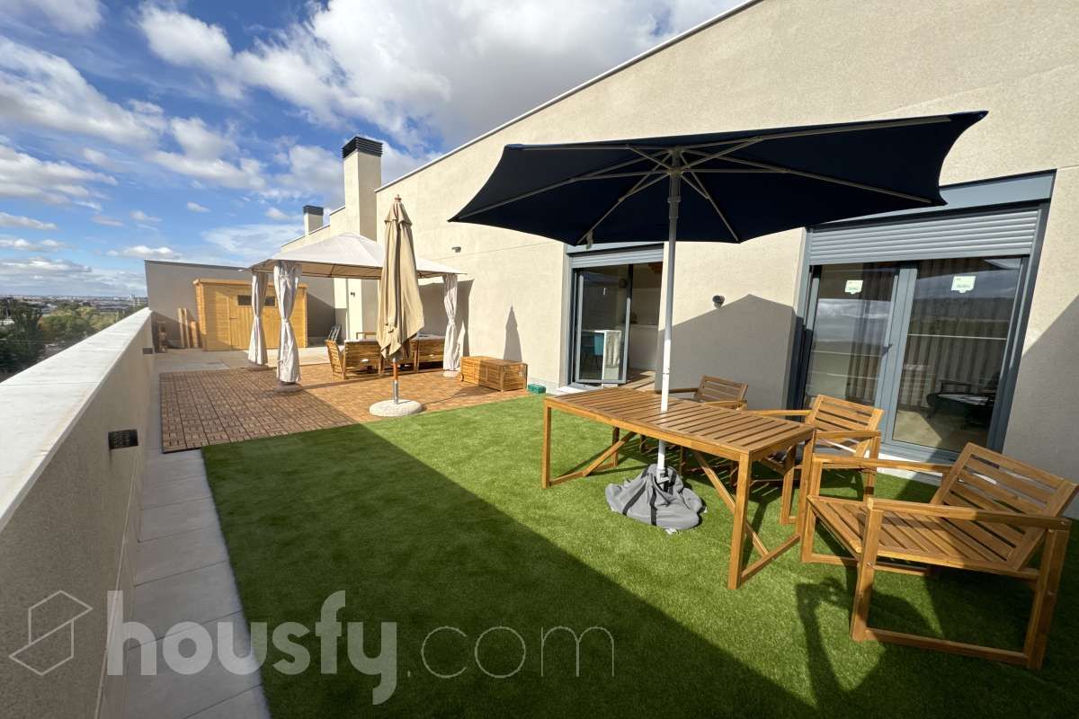 Terraza de Piso de alquiler en Alcalá de Henares con Aire acondicionado, Calefacción y Parquet