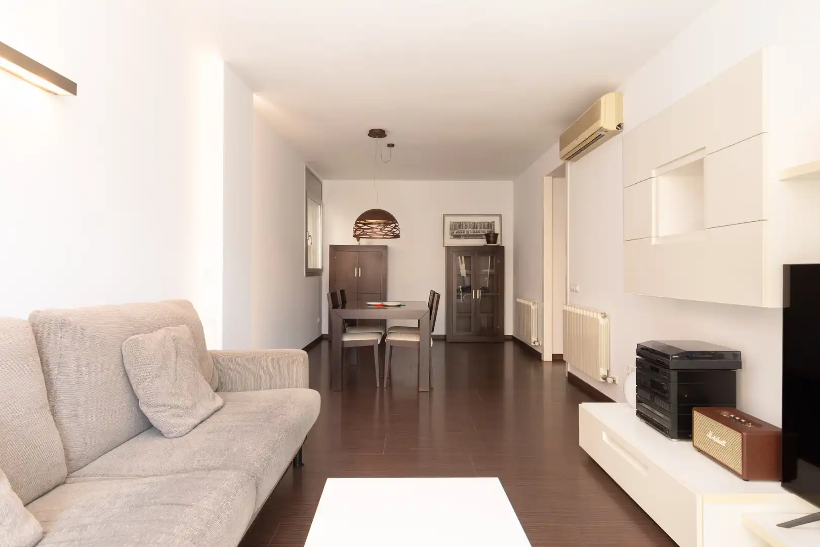 Living room of Flat for sale in Terrassa  with Air Conditioner, Heating and Storage room