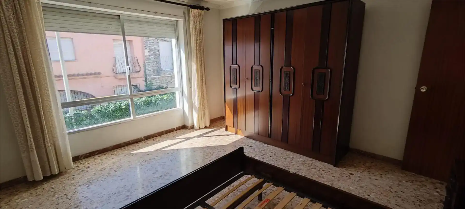 Habitación de Planta baja en venta en Cartagena con Balcón
