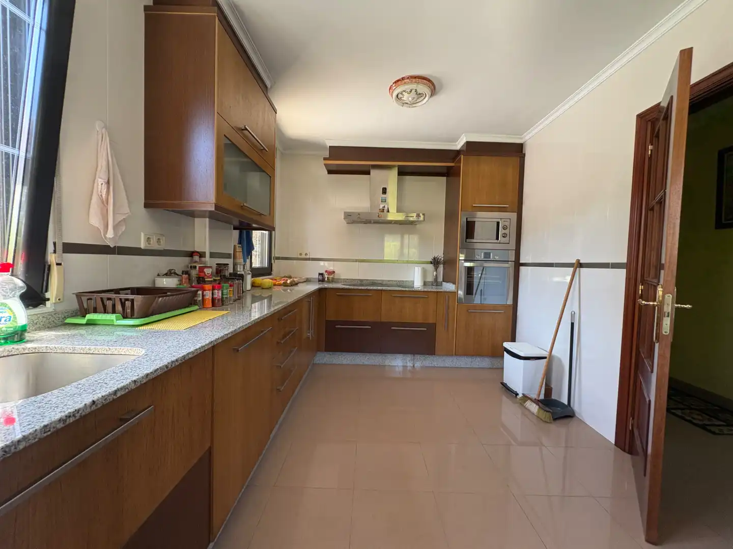 Cocina de Casa o chalet en venta en Cedeira con Calefacción, Jardín privado y Horno