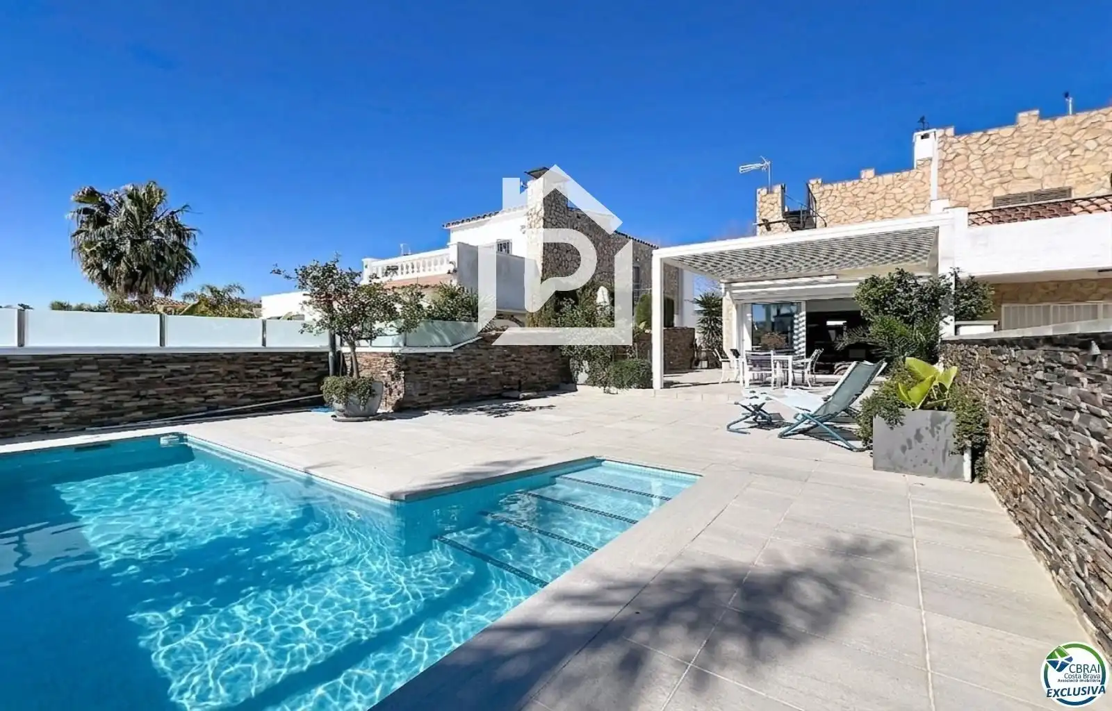 Houses for sale in Empuriabrava, Girona