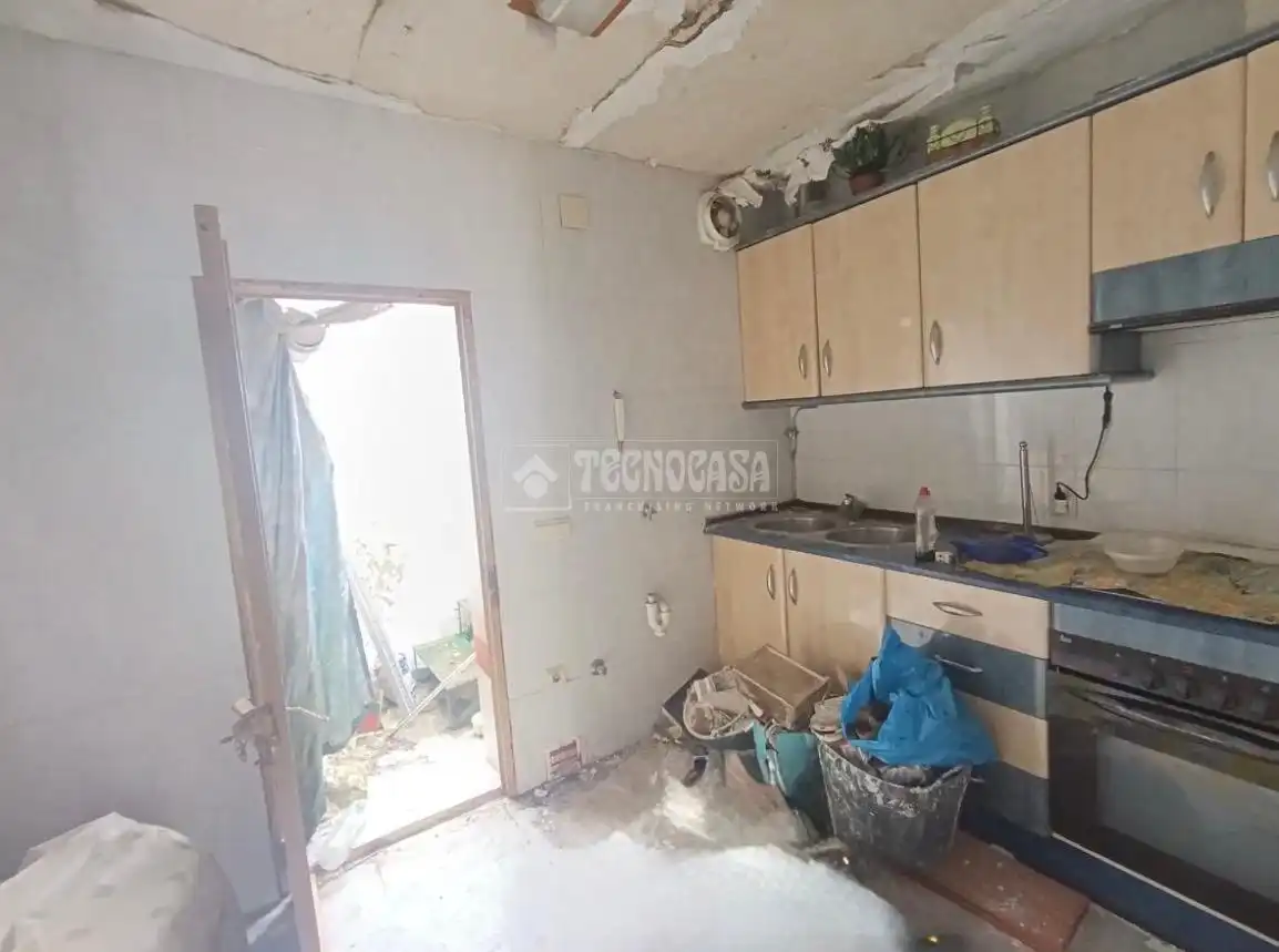 Cuina de Casa o xalet en venda en La Carolina amb Terrassa