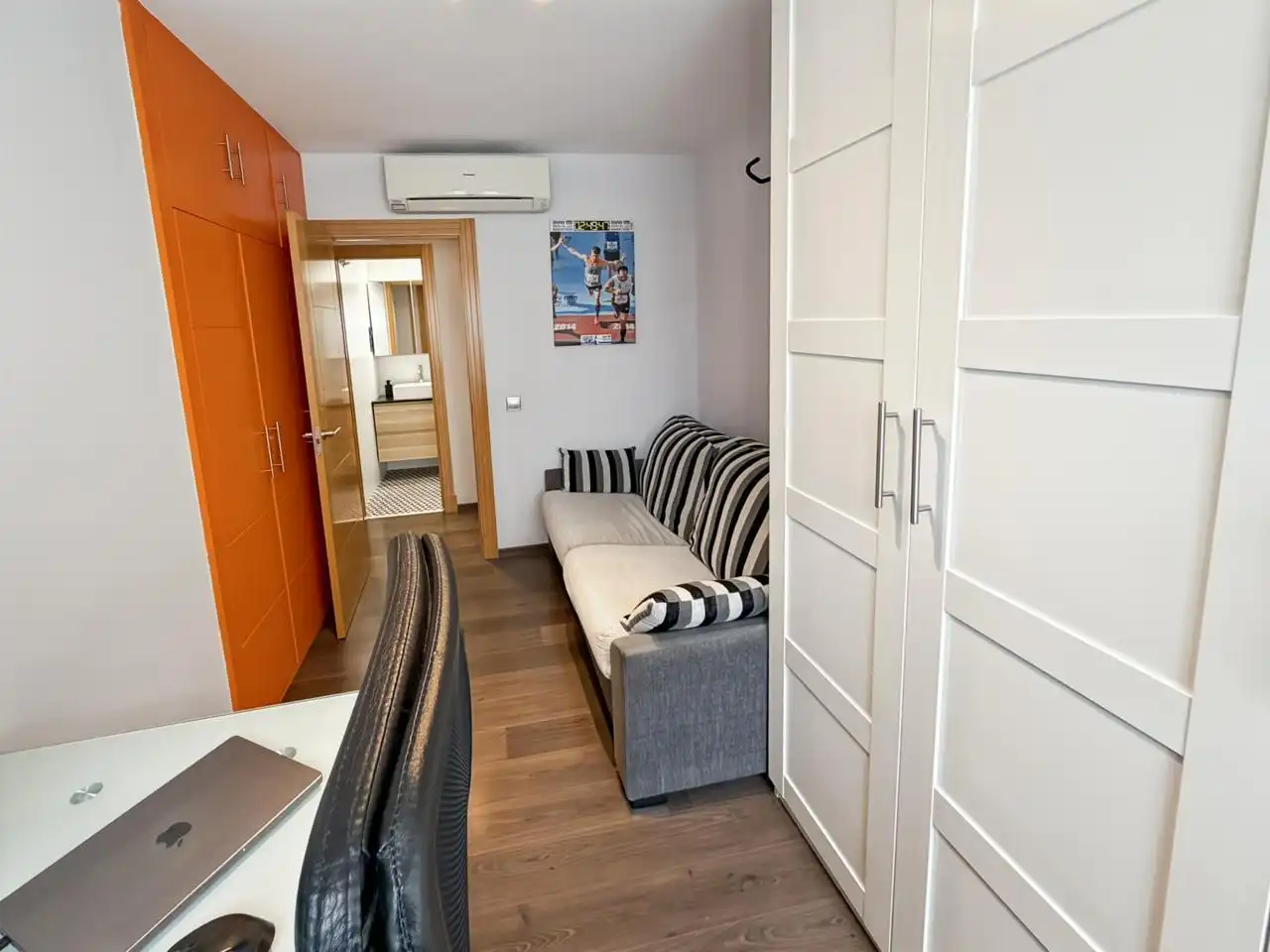 Sala de estar de Piso en venta en Madrid con Aire acondicionado, Calefacción y Piscina comunitaria