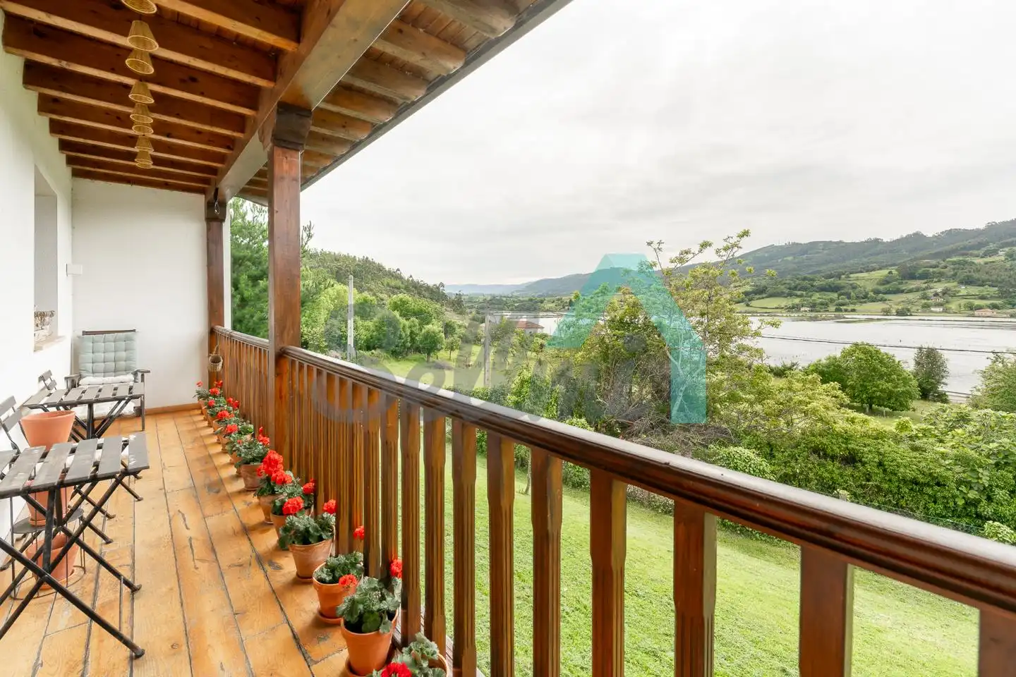 Terraza de Casa o chalet en venta en Villaviciosa con Calefacción, Jardín privado y Parquet