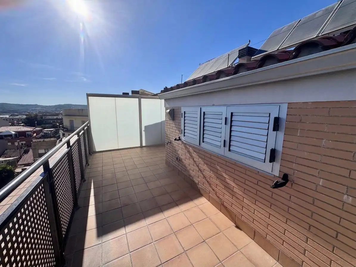 Piso con terraza en venta en Carrer de Tetuan