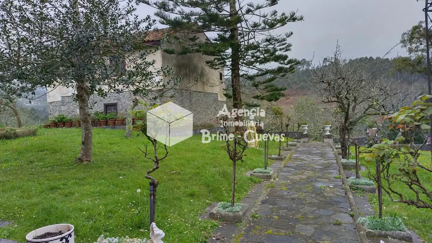 Country homes for sale in Caravia  with Private garden and Terrace