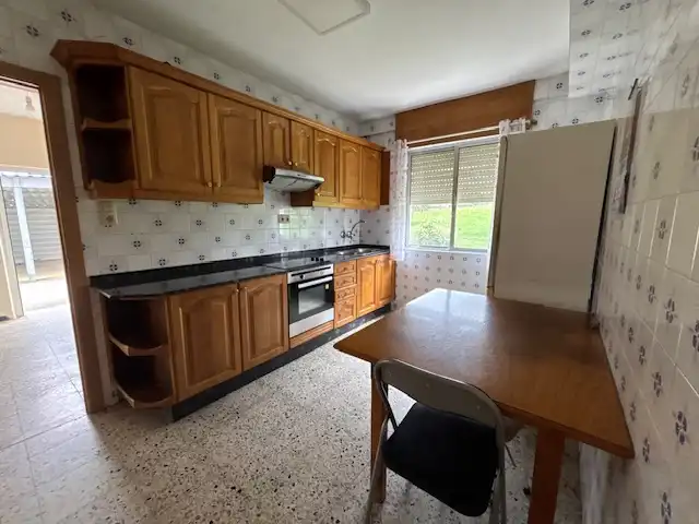 Cocina de Casa o chalet en venta en Narón con Parquet, Trastero y Amueblado