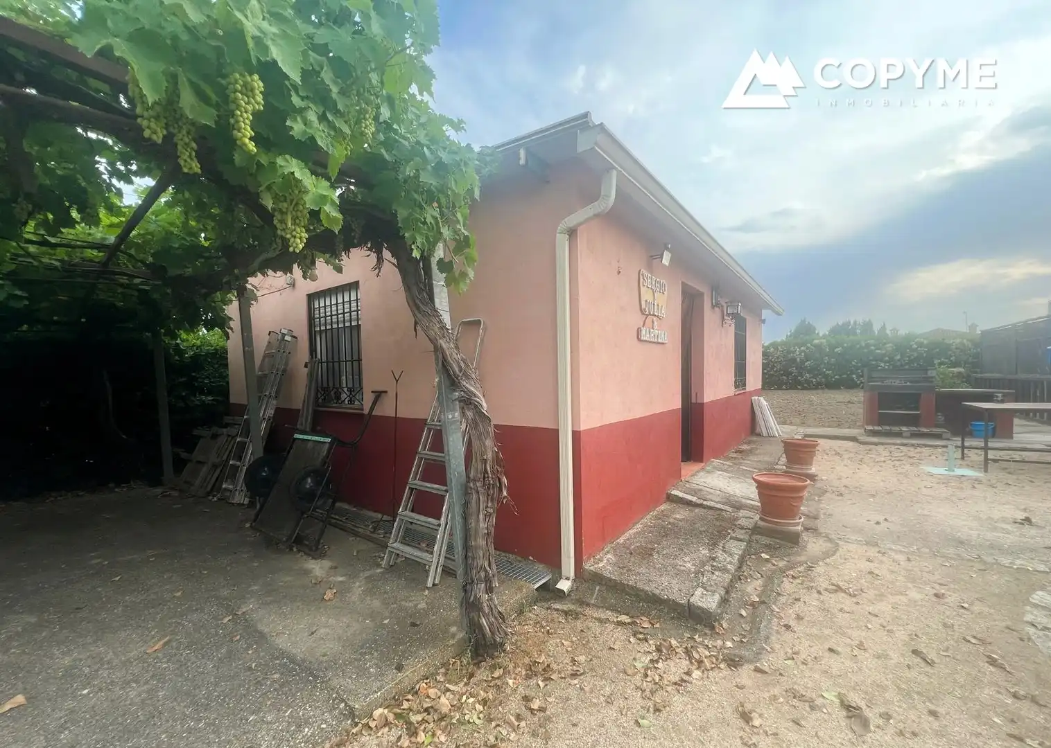 Vista exterior de Casa o chalet en venta en Novés con Aire acondicionado, Calefacción y Jardín privado