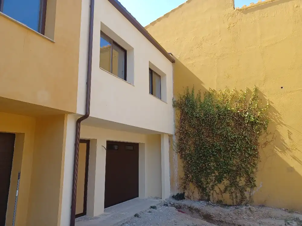Vista exterior de Casa adosada en venta en Cantallops con Aire acondicionado, Calefacción y Jardín privado