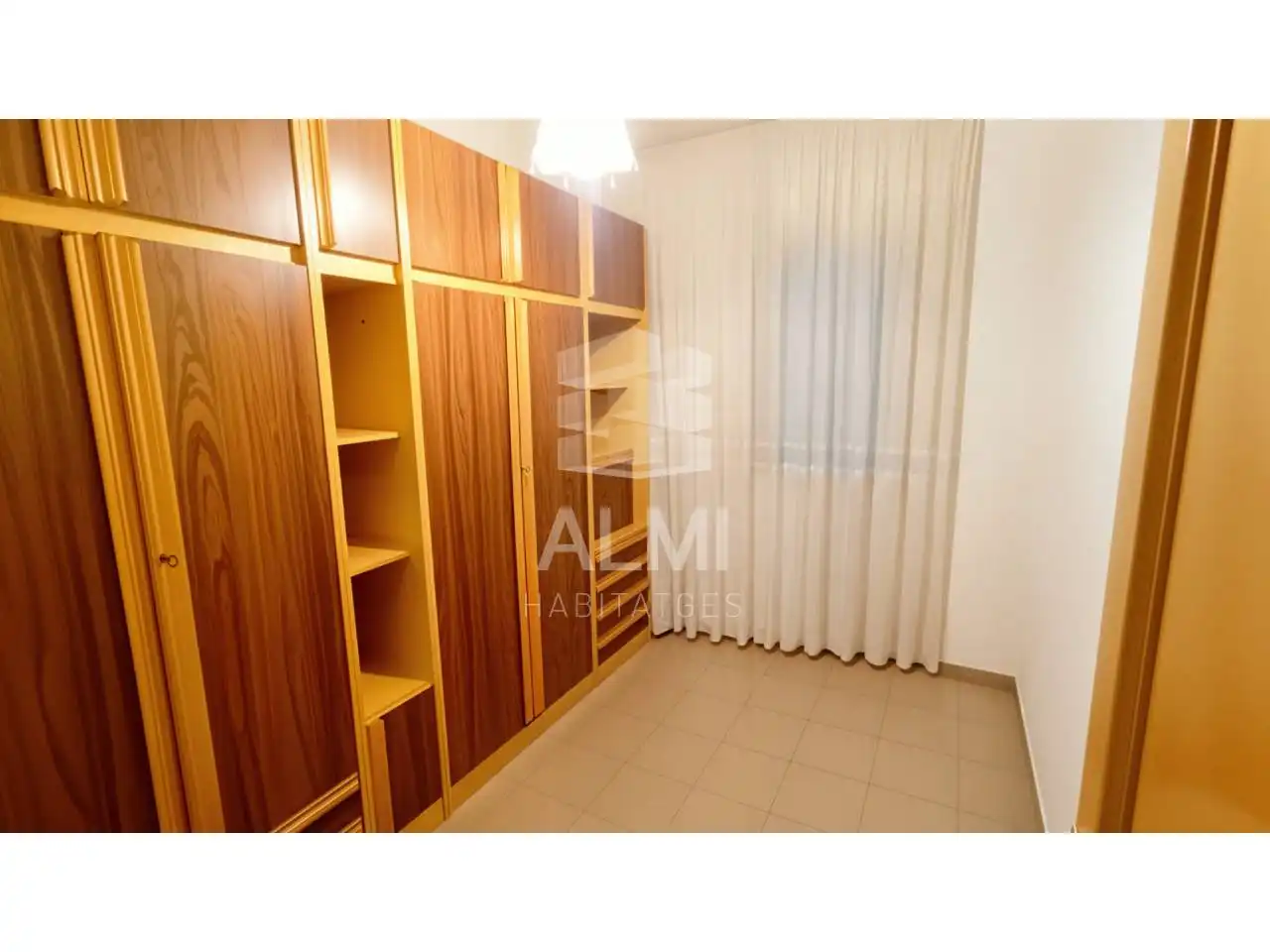 Bedroom of Flat for sale in Barcelona  with Air Conditioner and Balcony