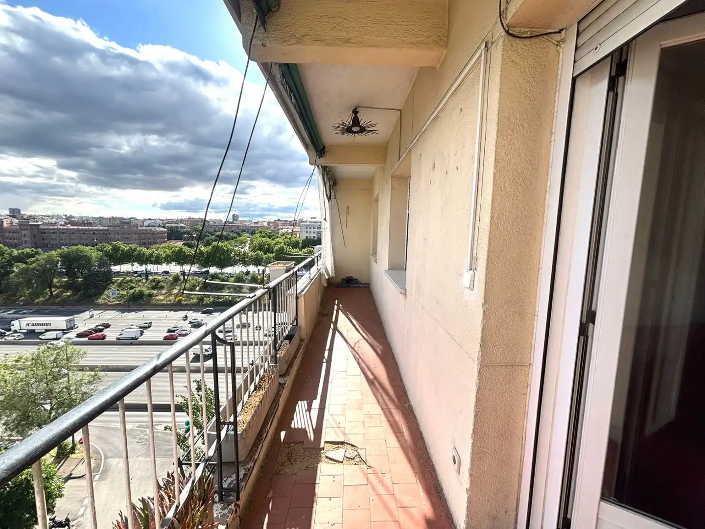 Terraza de Piso en venta en Madrid con Calefacción, Parquet y Terraza