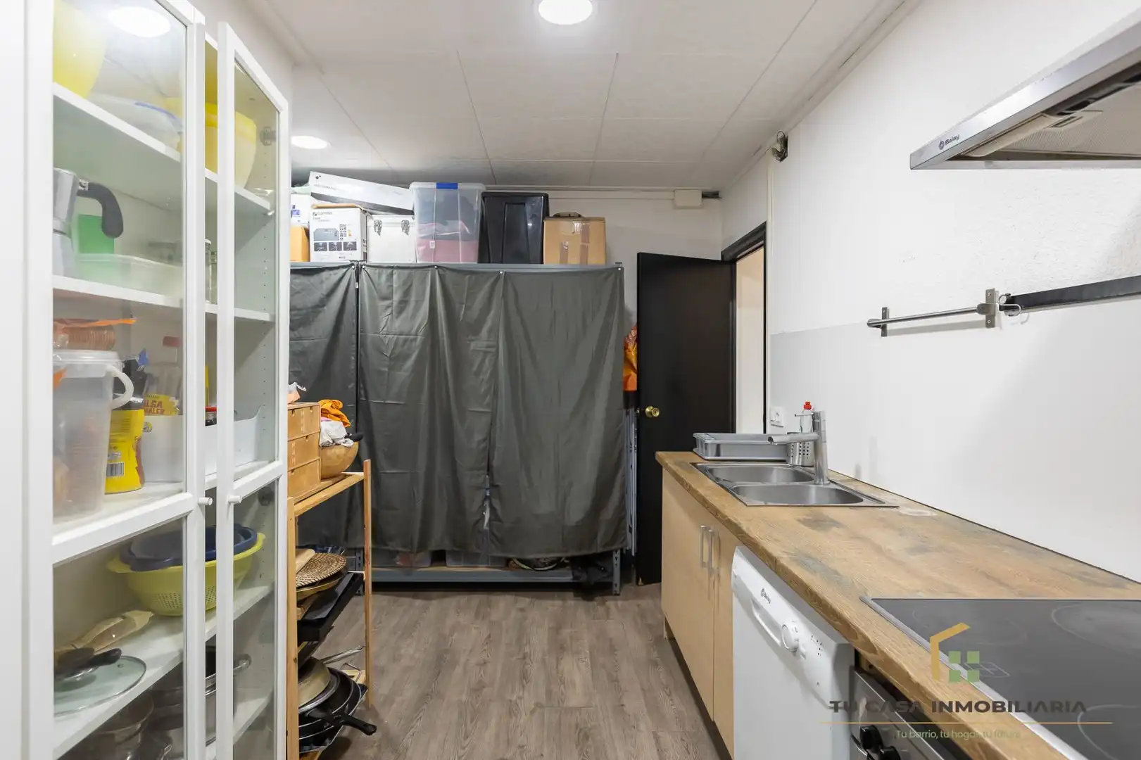 Cocina de Piso en venta en Badalona con Aire acondicionado