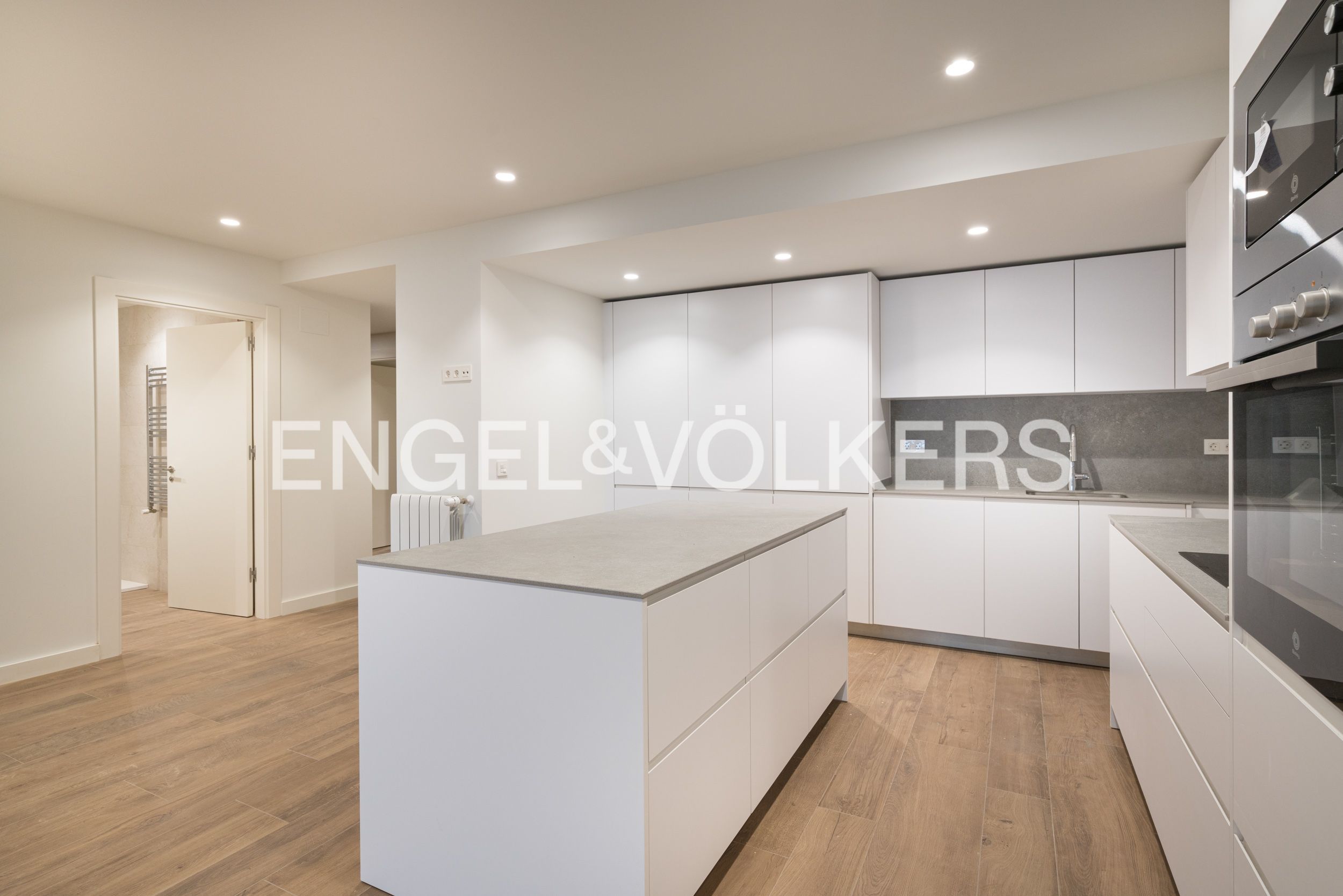 Kitchen of Apartment for sale in Gijón   with Heating
