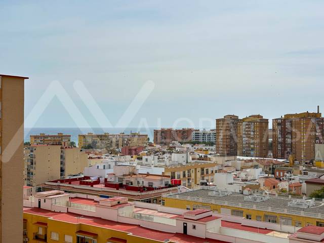 Piso en Venta en Calle Héroe de Sostoa, 114 en Parque Ayala - Jardín de la Abadía - Huelín