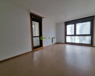 Living room of Apartment for sale in Cangas 