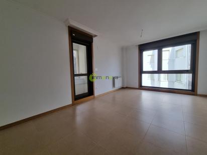 Living room of Apartment for sale in Cangas   with Heating and Storage room