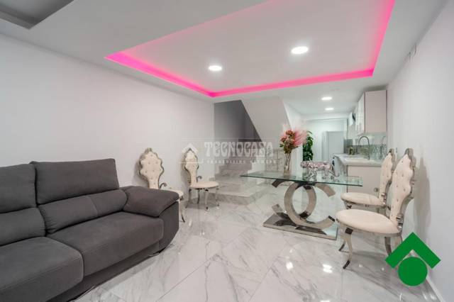 Casa adosada en Venta en Pinos Puente