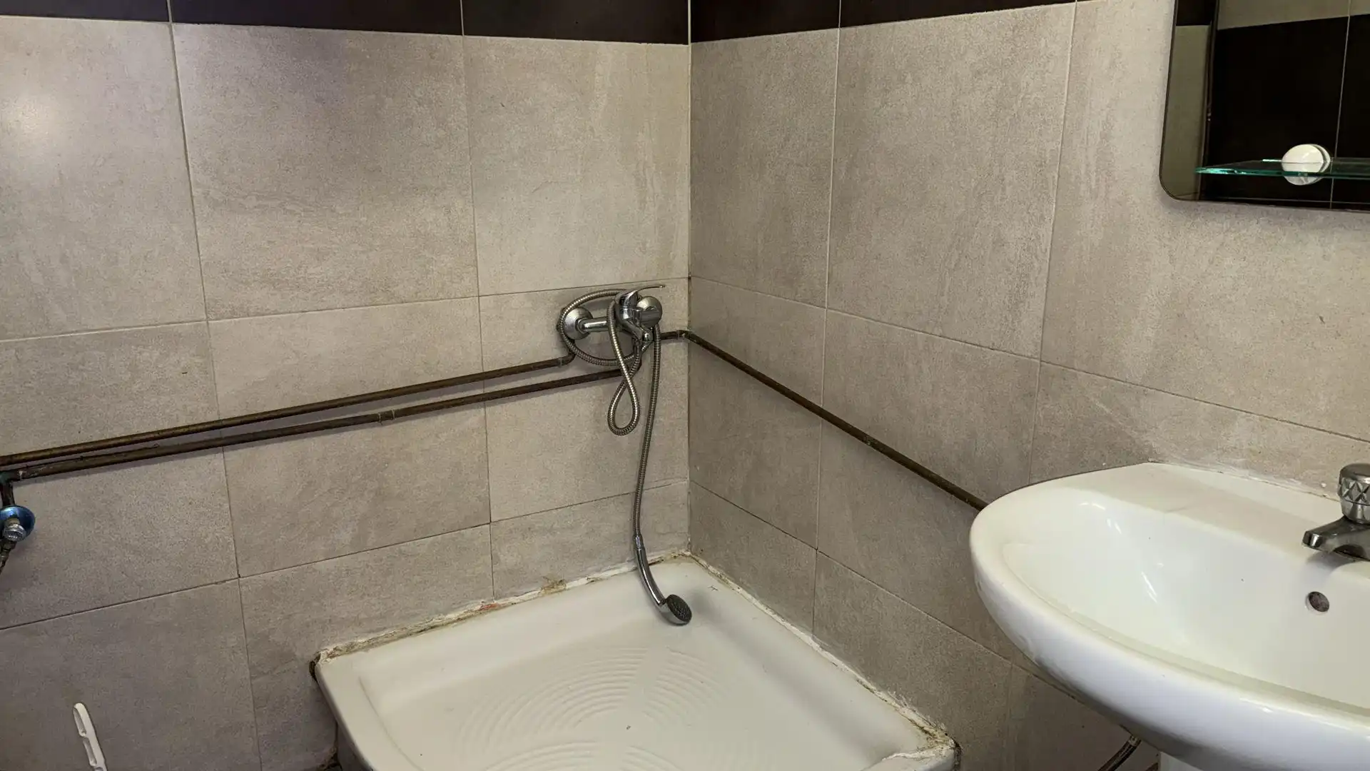 Local comercial en venta en Els Pins, imagen 2