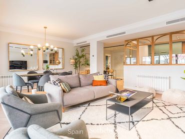 Apartament amb ascensor en venda a Calle de Narváez
