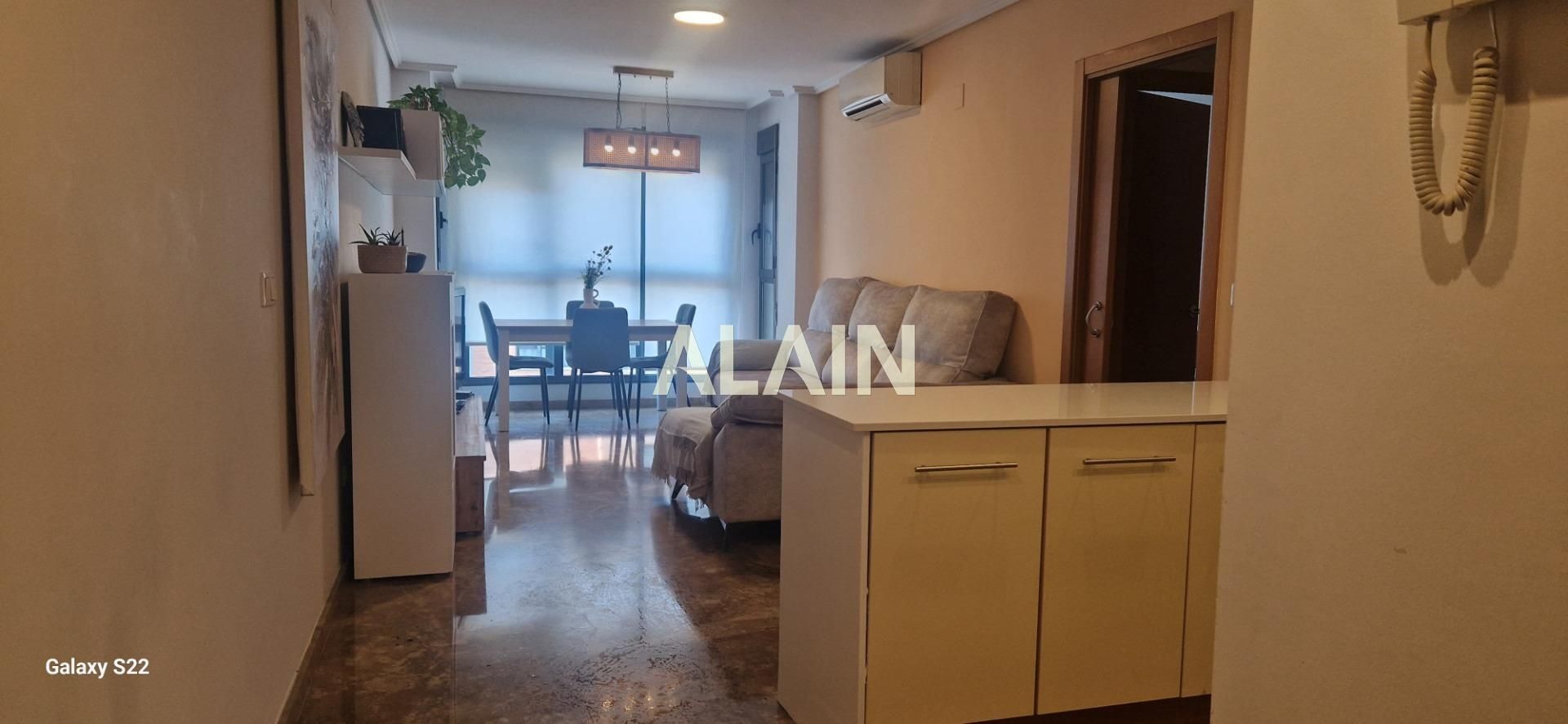 Dormitori de Pis en venda en  Valencia Capital amb Aire condicionat, Calefacció i Parquet