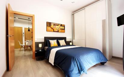 Bedroom of Flat for sale in  Barcelona Capital  with Balcony