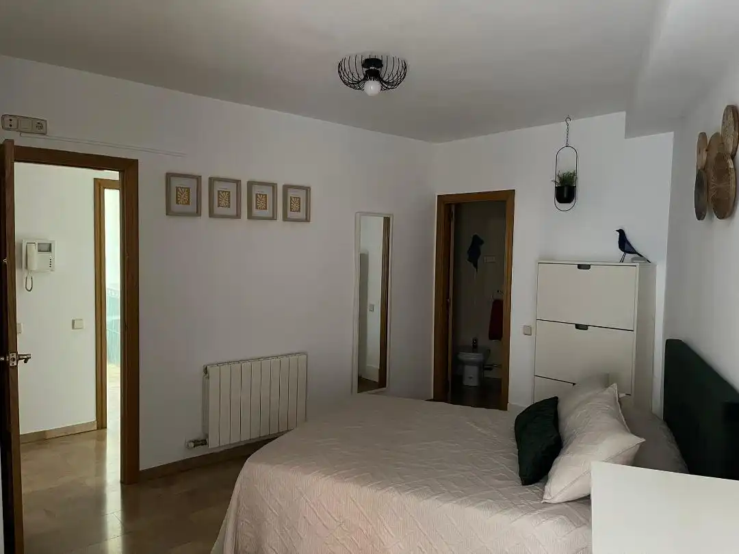 Habitación de Piso en venta en Terrassa con Aire acondicionado, Calefacción y Amueblado