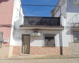 Exterior view of House or chalet for sale in  Córdoba Capital  with Air Conditioner, Heating and Terrace