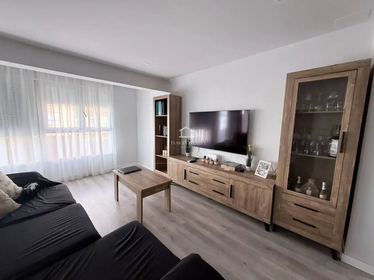 Sala d'estar de Pis en venda en Castellón de la Plana / Castelló de la Plana amb Aire condicionat, Moblat i Balcó