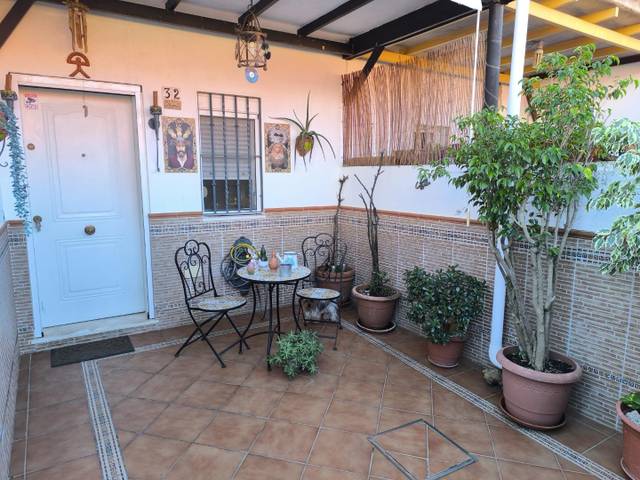 Casa adosada en Venta en Torre de la Reina