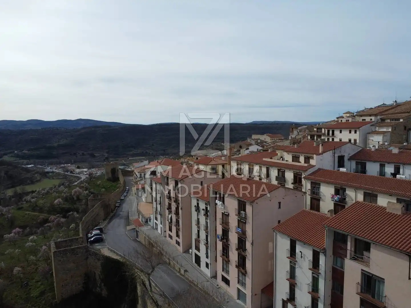 Vista exterior de Finca rústica en venda en Morella amb Calefacció, Traster i Moblat
