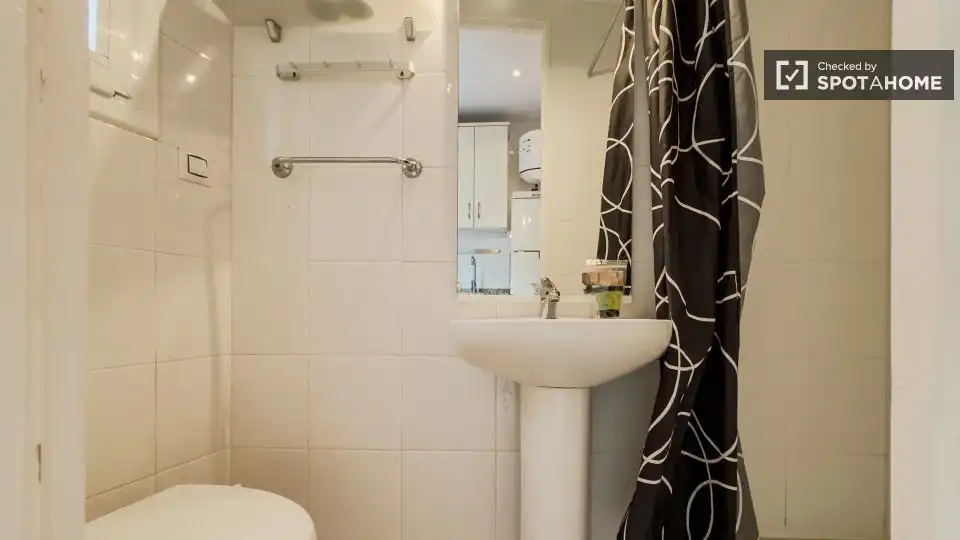 Habitació a Hostafrancs