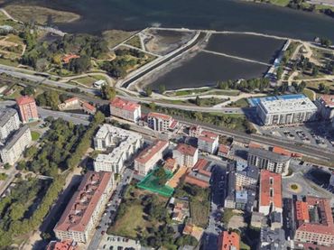 Wohnbaugrundstück zum Verkauf in CALLE MOSTEIRO DE SOBRADO SN
