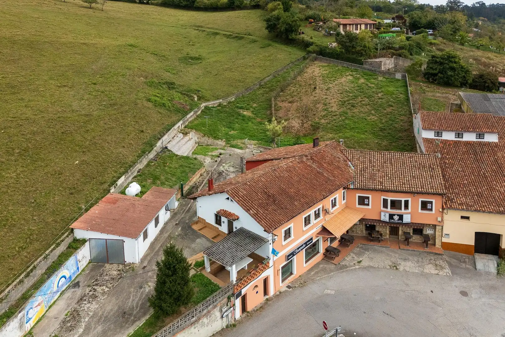 Vista exterior de Casa o xalet en venda en Quintes - Arroes