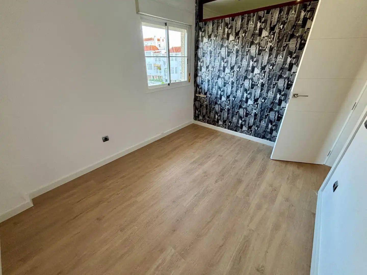 Bedroom of Attic for sale in Torremolinos  with Terrace and Community pool