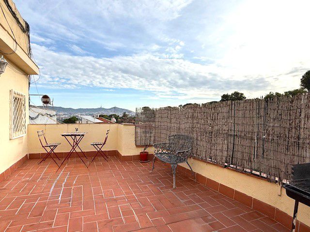 Terrassa de Àtic en venda en Sant Boi de Llobregat amb Aire condicionat, Calefacció i Parquet