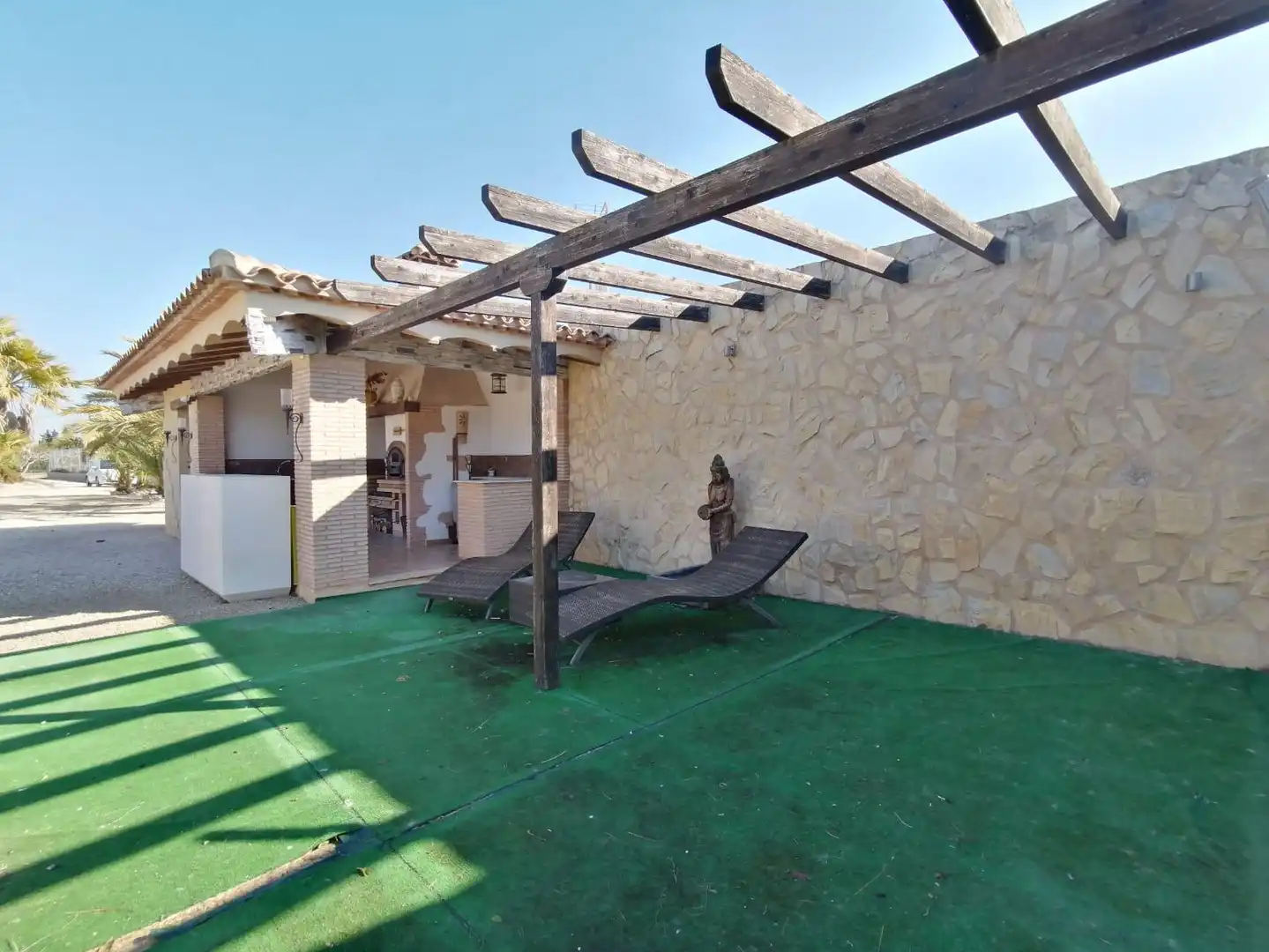 Terraza de Casa o chalet en venta en El Palomar con Aire acondicionado, Calefacción y Jardín privado