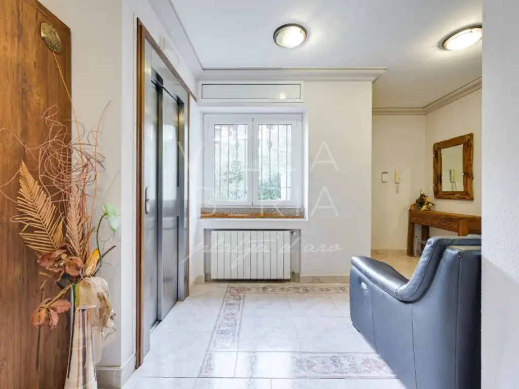 Casa amb piscina en venda a Avenida Pau Casals, imagen 10