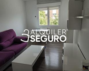 Bedroom of Flat to rent in  Zaragoza Capital  with Air Conditioner, Heating and Terrace