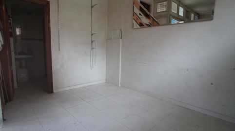 Se vende y se alquila local de 42.78 m2 utiules en buena zona de Arrigorriaga. Estaria situado en la zona del ayuntamiento. Tiene , imatge 3
