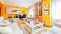 Living room of Flat for sale in  Madrid Capital  with Air Conditioner, Heating and Parquet flooring