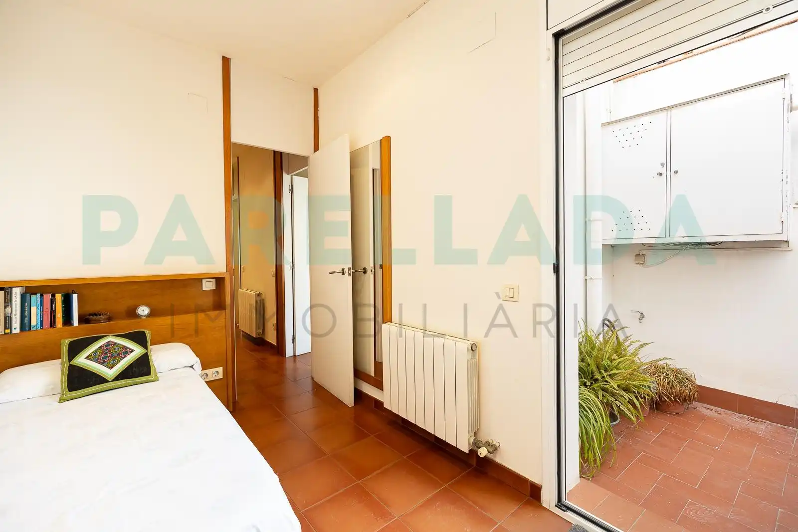 Dormitori de Casa o xalet en venda en Badalona amb Aire condicionat, Calefacció i Balcó